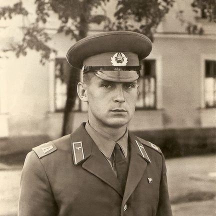 An old photo of a soldier in dress uniform